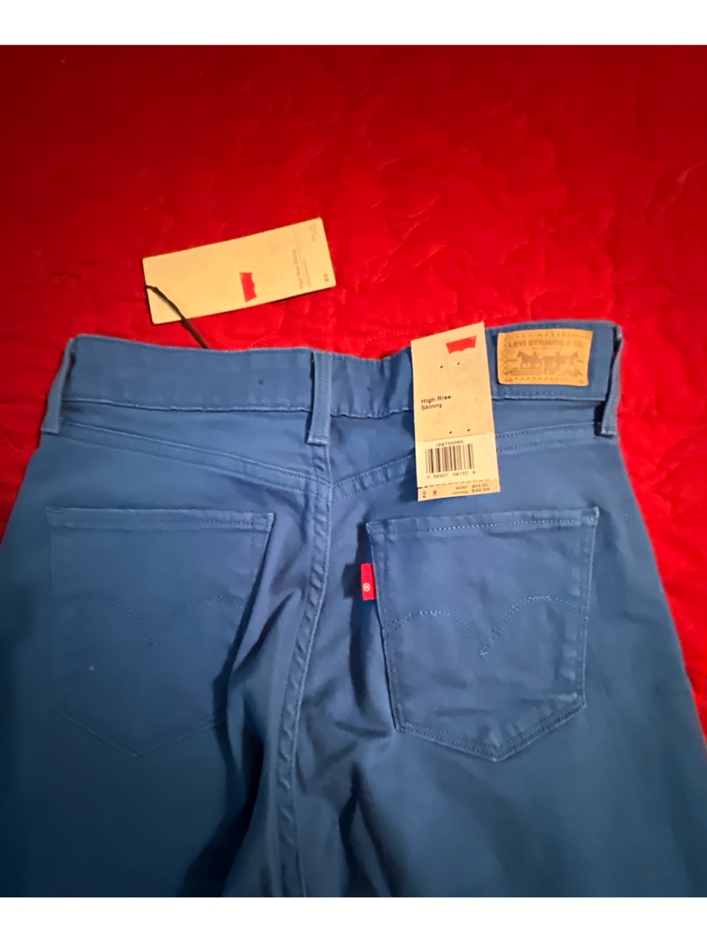 NWT Levi's Womens High Rise Skinny Jeans in Blue 2M